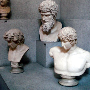 Откуда берет начало римский скульптурный портрет?